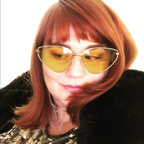 Sassy & sophisticated! I’m Tera Jo! Hi Babes XOXO - Picture 5 of 14